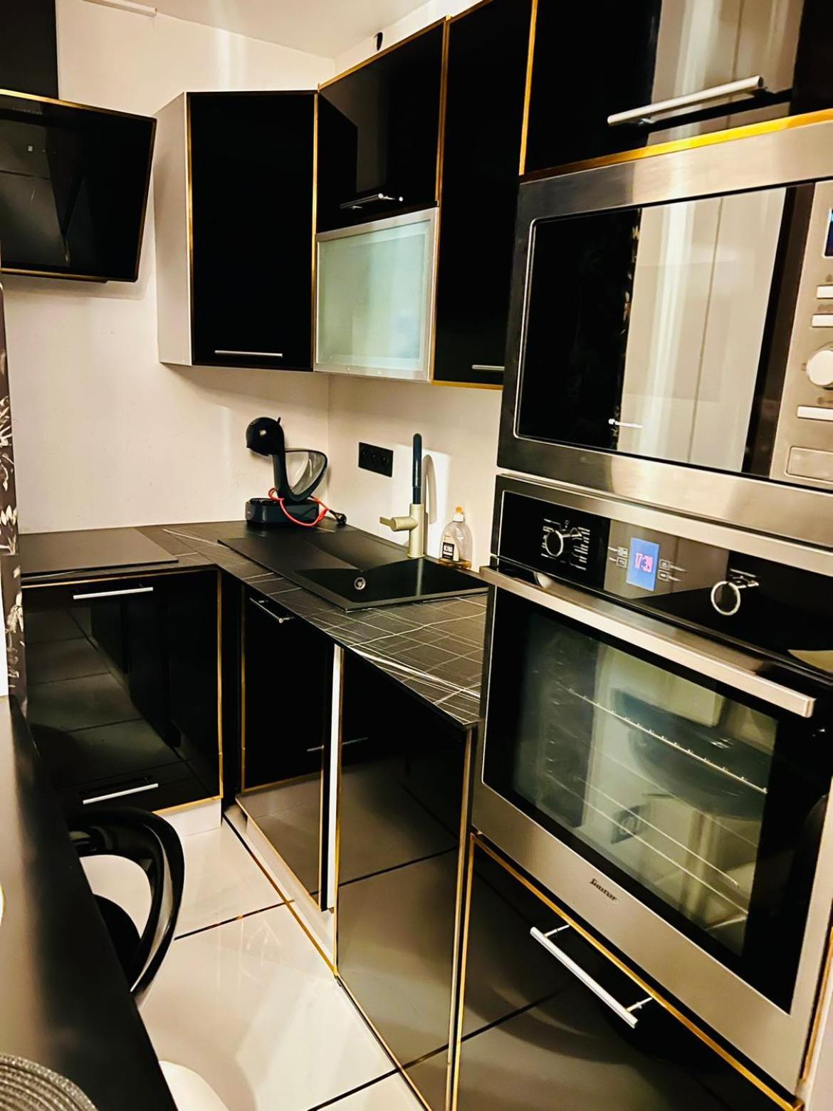 Appartement Moderne Vieille Ville Parking Gratuit Annecy Exteriör bild